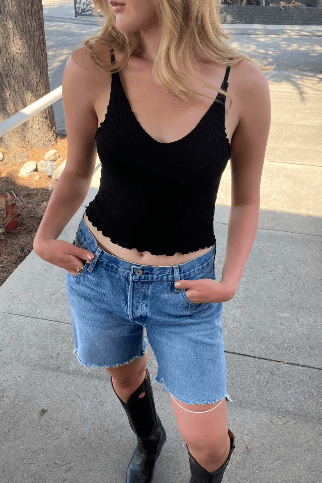 Lettuce Leaf Ribbed Cami Top-Black