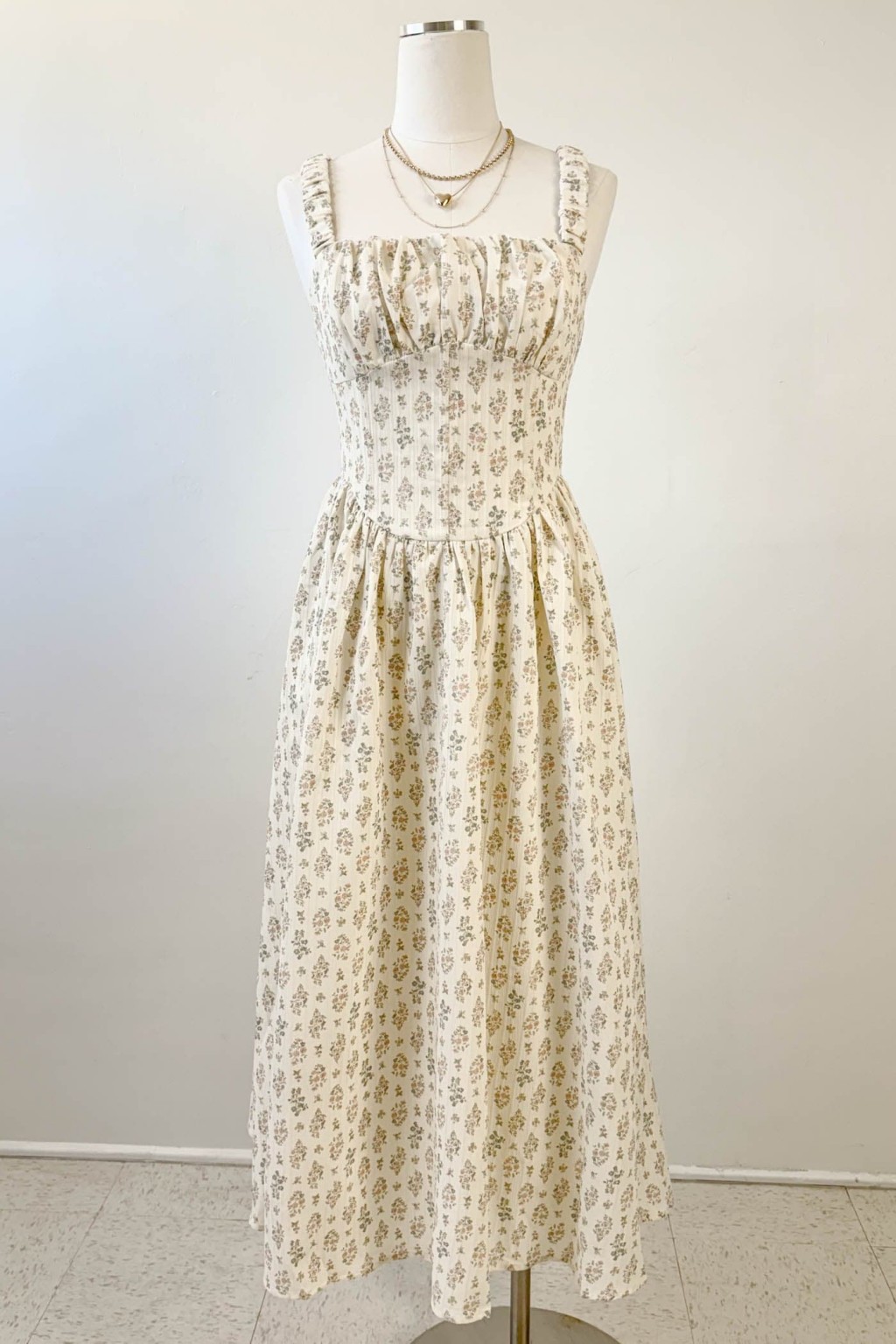 Sleeveless Floral Midi Dress