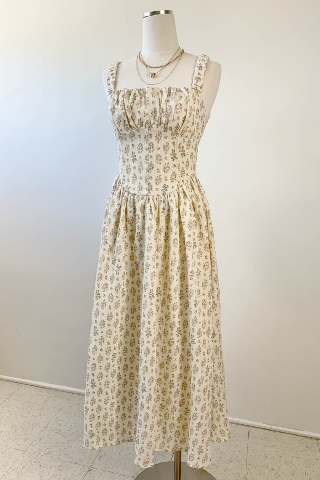 Sleeveless Floral Midi Dress