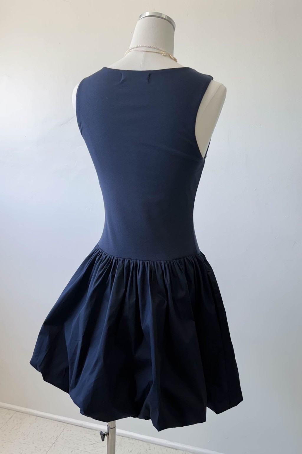 Sleeveless Balloon Dress